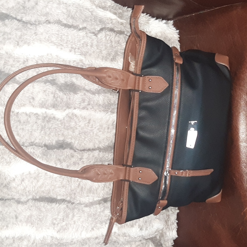 Rosetti Black Purse with brown handles, EXCELLENT USED CONDITION